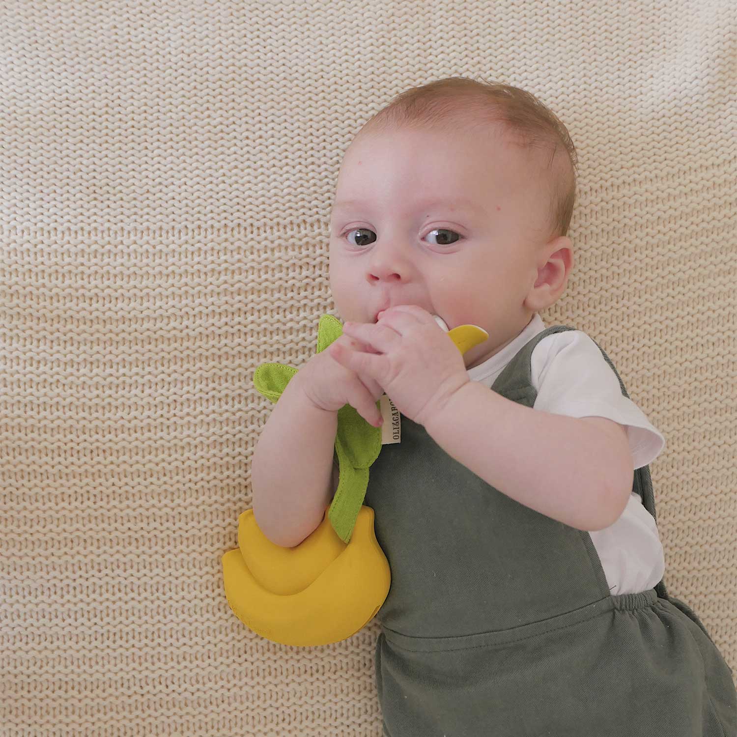 Ana Banana Pacifier Case - Oli&Carol