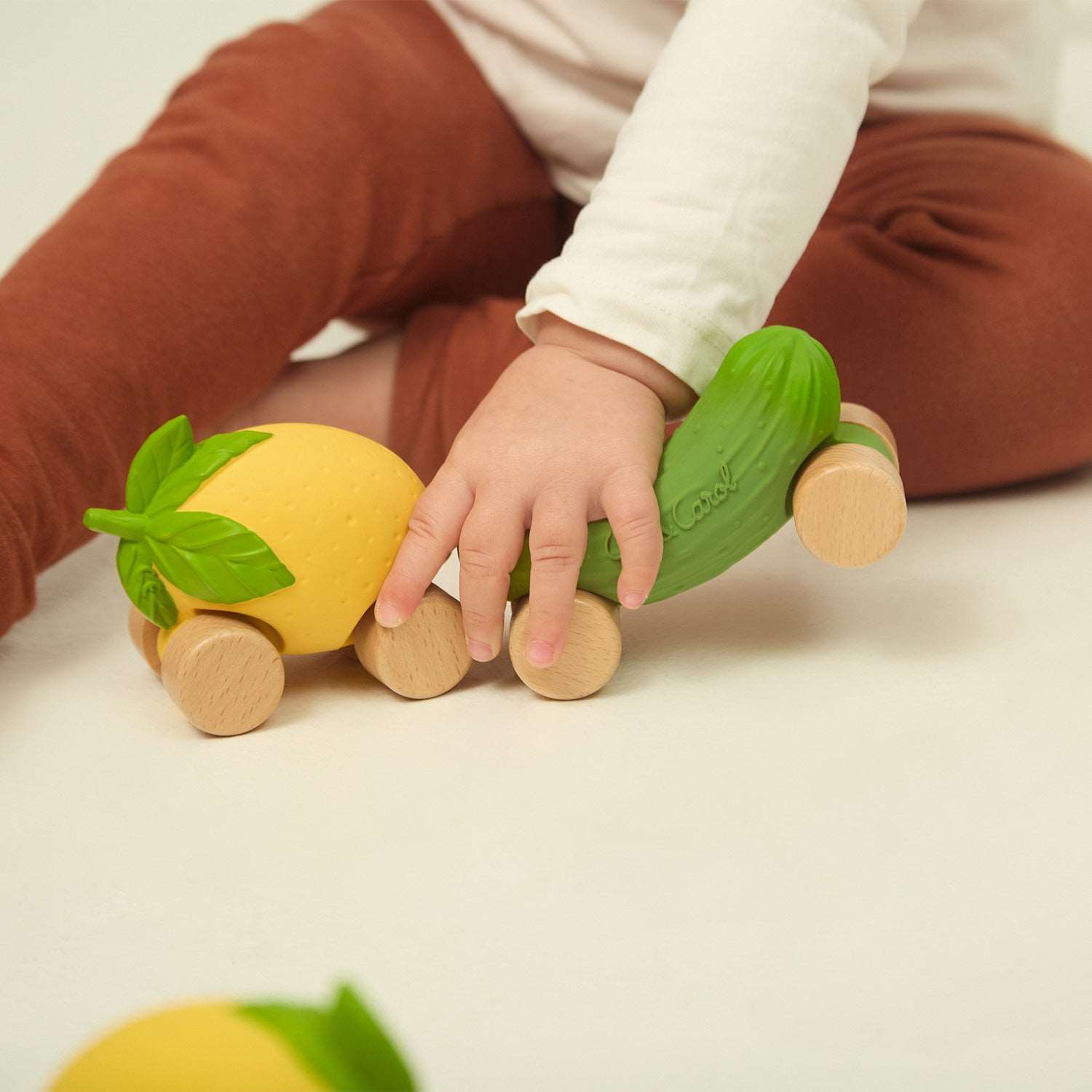Lou The Lemon Baby Car Toy - Oli&Carol