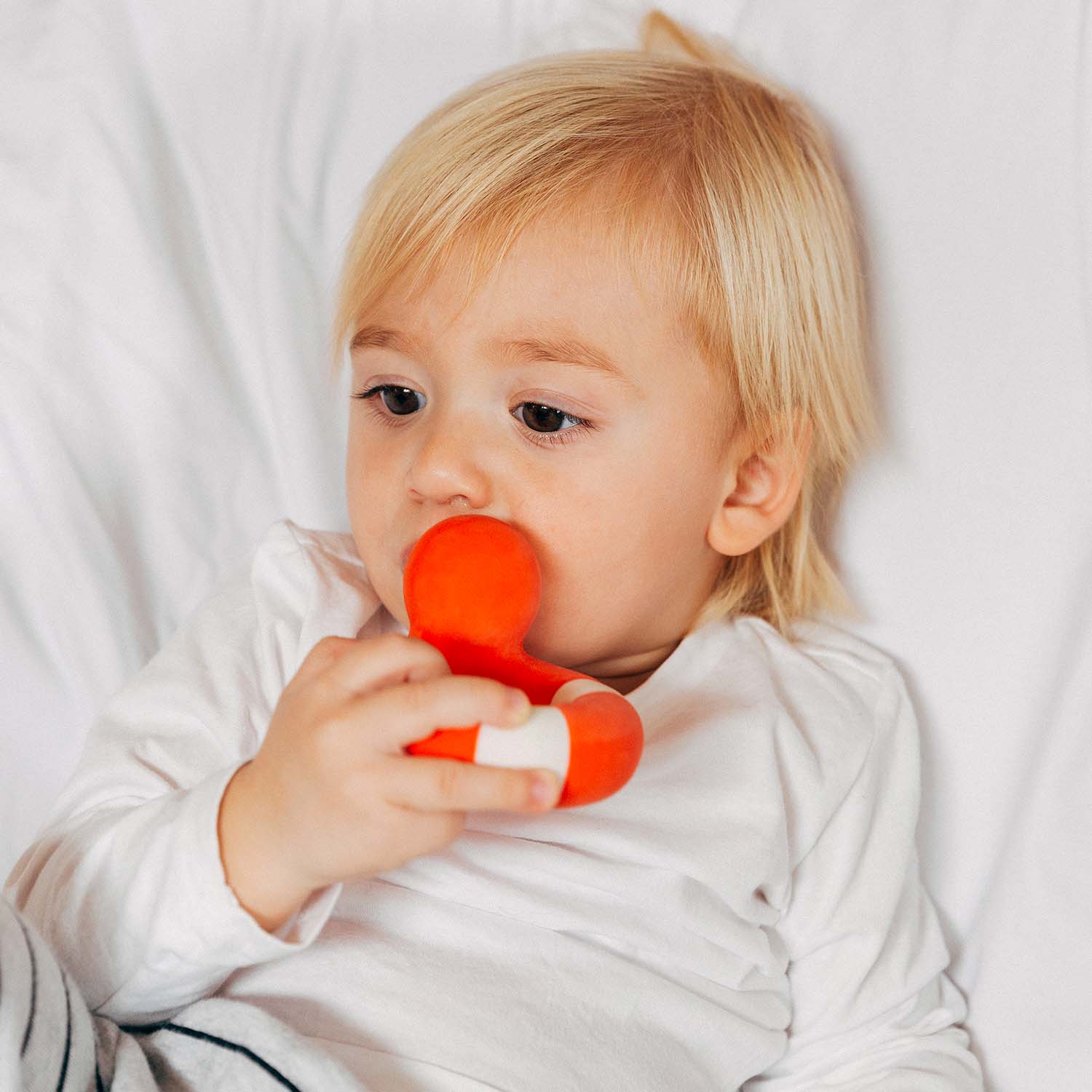 Flo the Floatie Red Bath Toy - Oli&Carol